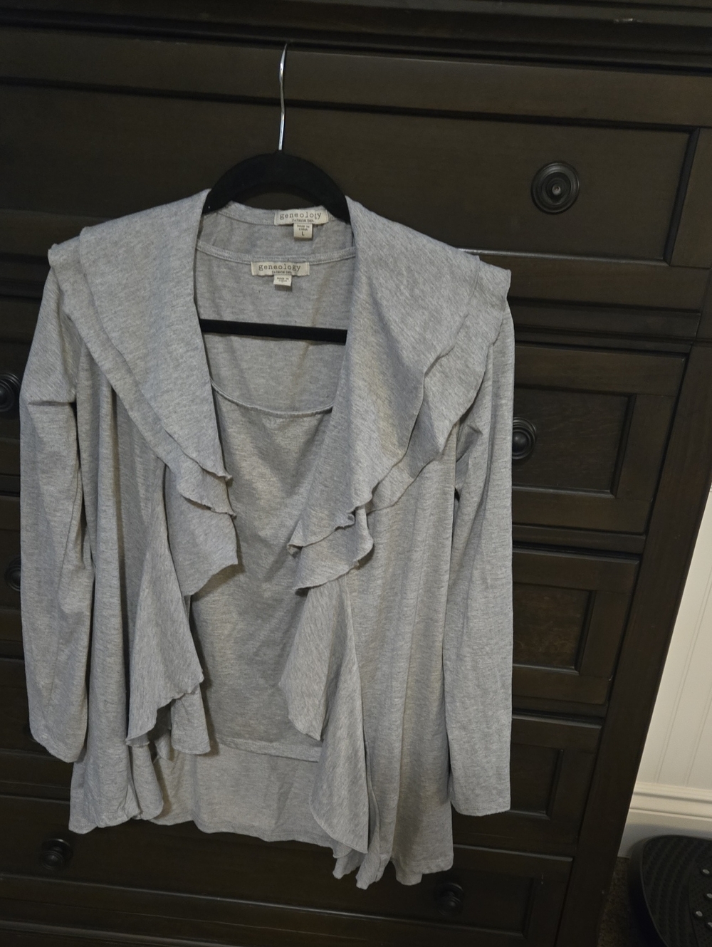 2 piece Grey Long-Sleeve cardigan
